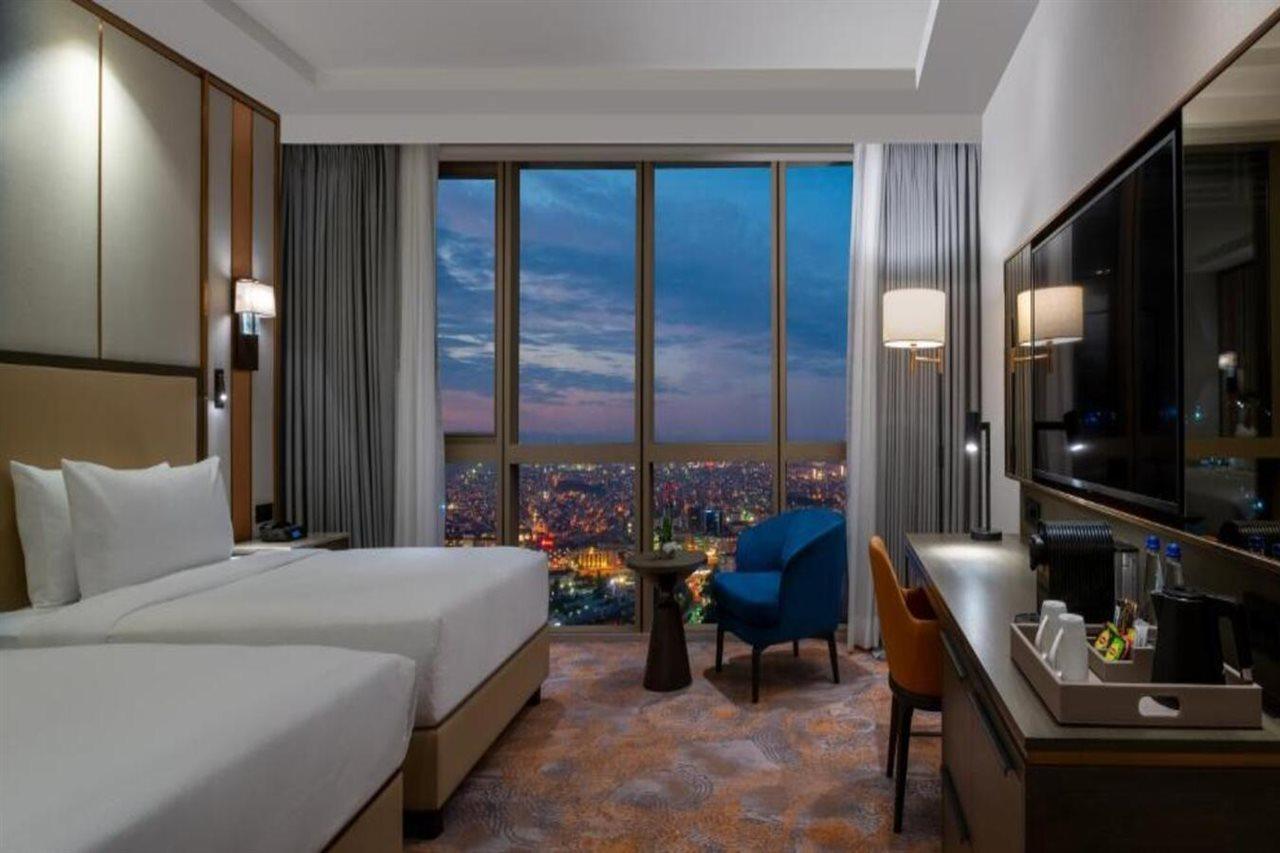Hilton Mall Of Istanbul Istambul Exterior foto Deluxe Room